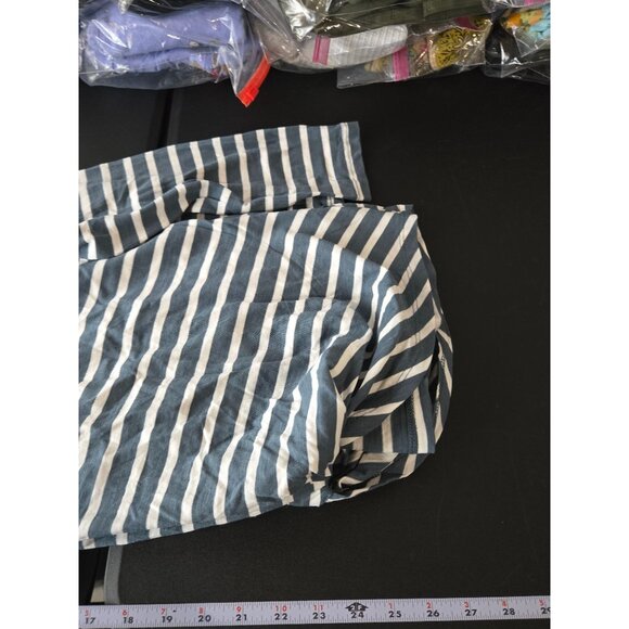 24/7 by Maurices Womens Blue Striped Long Sleeve Top Plus Size 1X Stretch NWT - Picture 8 of 10